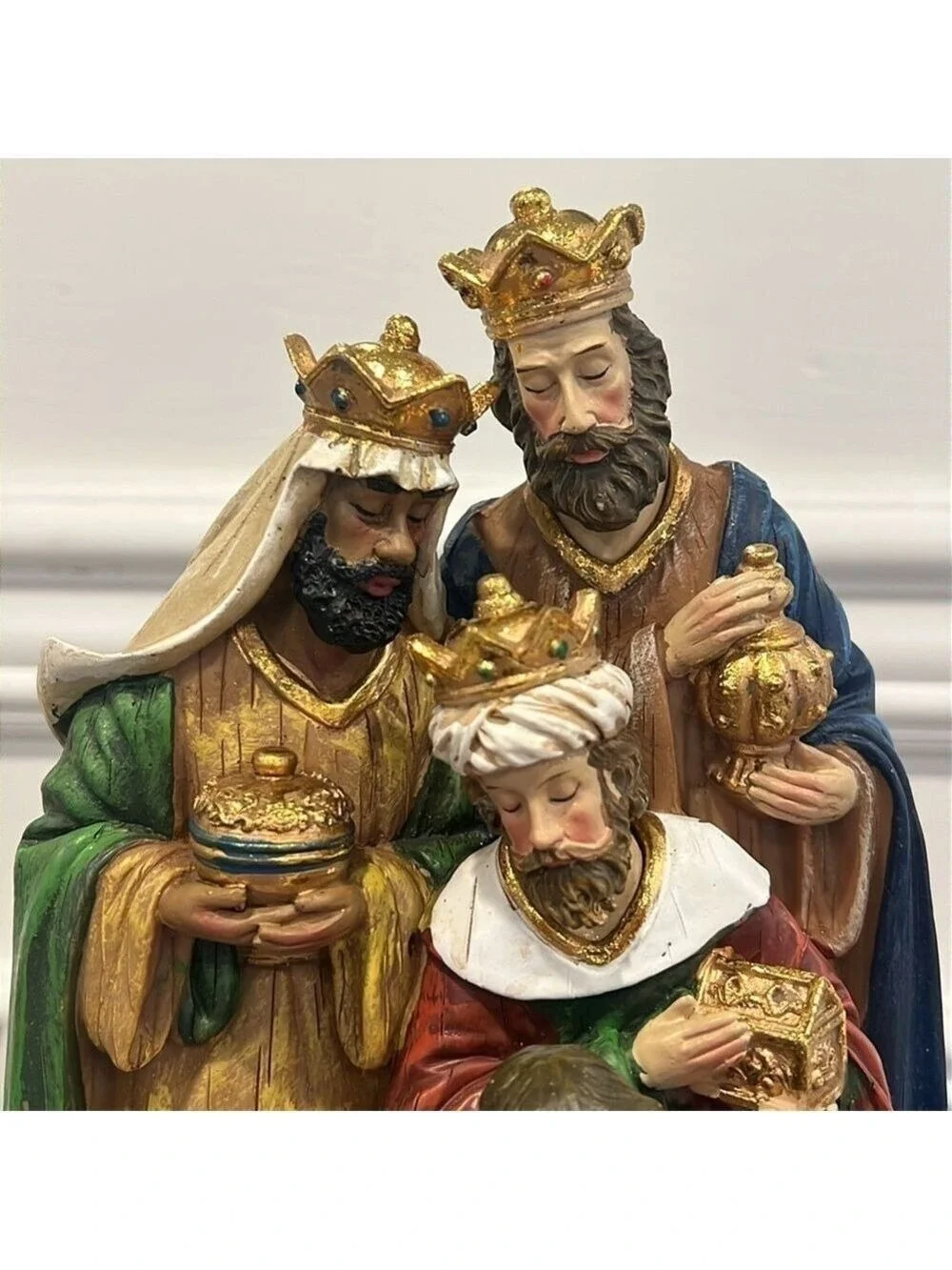 Nativity Holy Family with Wisemen Hand-Painted Polyresin Statue Christmas Decor